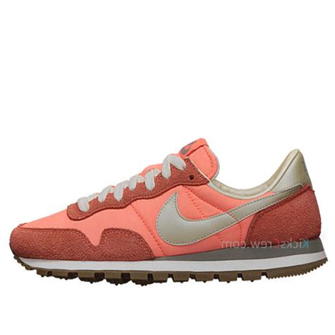 Buy Wmns Air Pegasus 83 